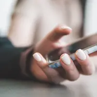 Chat | unsplash.com/@jaehunpark