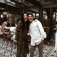 Donna Harun dan Ricky Harun (Dok.Instagram/@rickyharun/https://www.instagram.com/p/BeFB7W9DoH6/Komarudin)