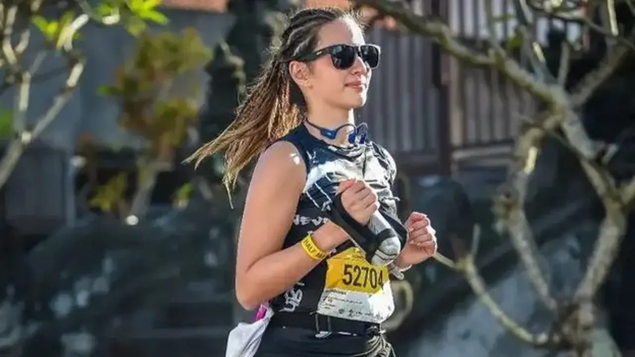 Artis marathon di Bali