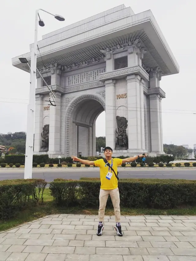 6 Potret Rizki Juniansyah di Luar Lapangan, Sabet Emas Olimpiade di Usia 21 Tahun