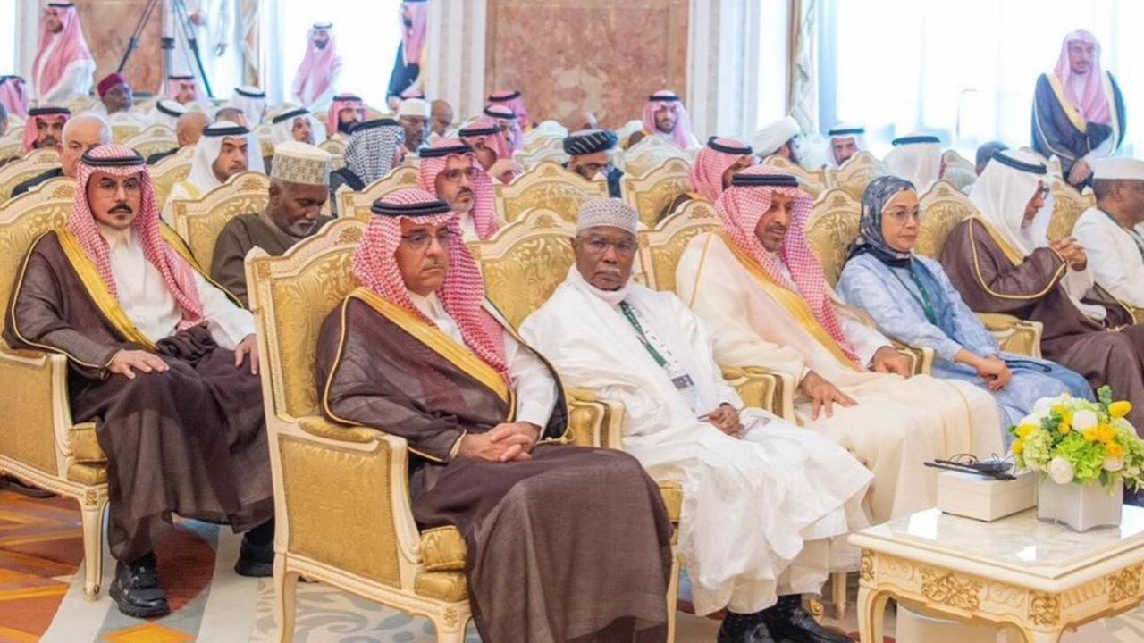 Menteri Keuangan (Menkeu) Sri Mulyani diundang oleh Raja Salman bin Abdulaziz Al Saud