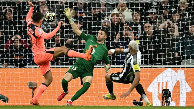 Tandang ke Markas Newcastle, Gol Lamine Yamal Selamatkan Blaugrana dari Kekalahan
