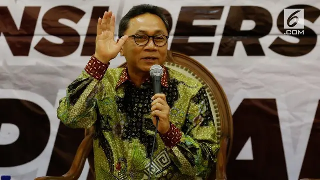 Ketua MPR Zulkifli Hasan setuju dengan rencana Kemendikbud yang akan menerapkan program belajar delapan jam sehari bagi pelajar.