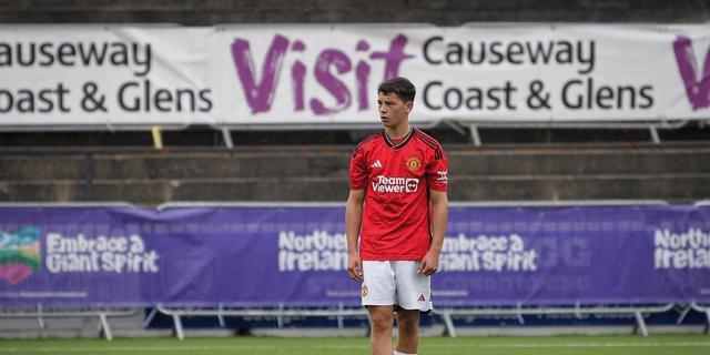 Masa Depan Manchester United Cerah, Bocah Ajaib yang Pernah Kalahkan Yamal Siap Promosi
