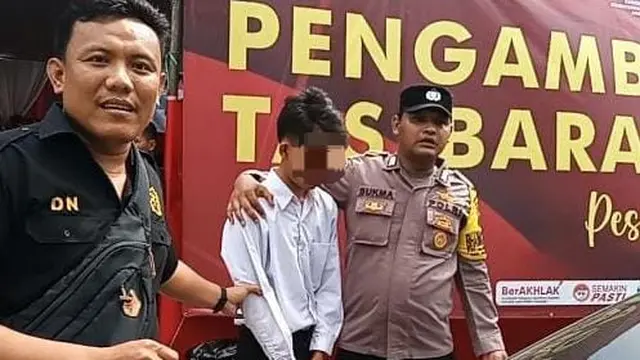 Polisi mengamankan IM yang menjadi joki CPNS. (Istimewa)