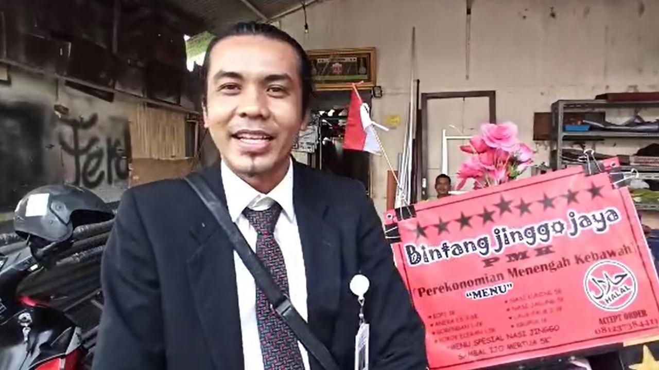 Penjual Nasi Jinggo