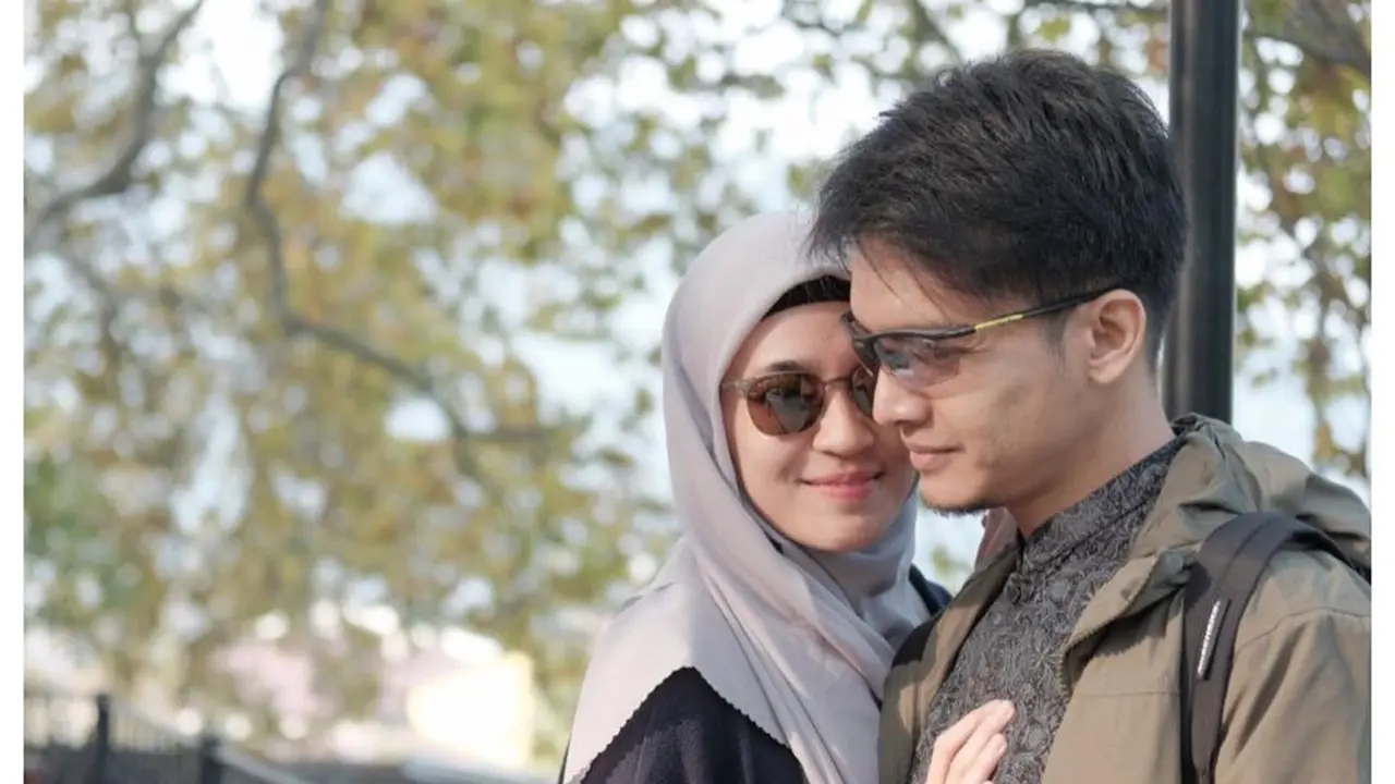 [Fimela] Dimas Seto dan Dhini Aminarti