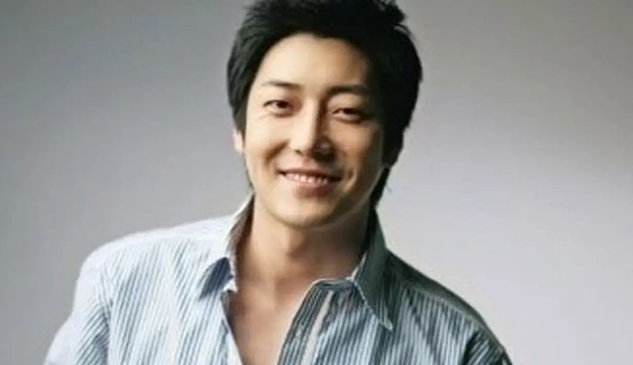 Kim Ji Hoo ditemukan tewas pada 6 Oktober 2008. Artis yang juga berprofesi sebagai model tersebut nekad menggantung dirinya di rumahnya yang terletak di kawasan Jamsil (Istimewa)