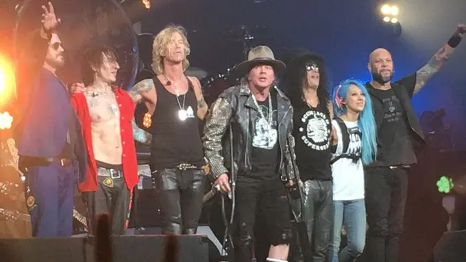 Guns N' Roses formasi reuni