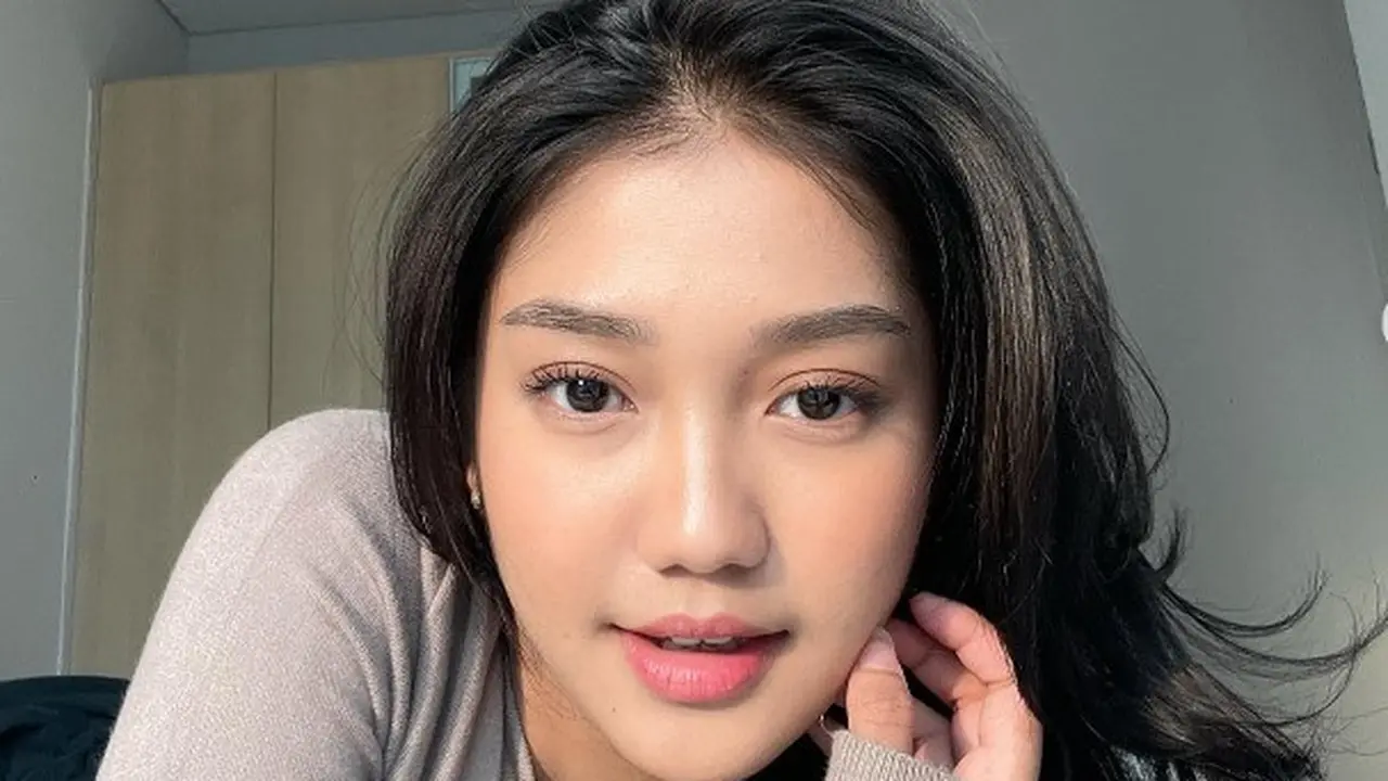 Potret terbaru Chandrika Chika (Sumber: Instagram/chndrika_)