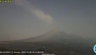 Semeru Erupsi, Kolom Letusan Capai 900 Meter