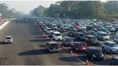 Kepala Pusat Komunikasi Publik Kementerian Perhubungan (Kemenhub) J.A. Barata mengatakan, kemungkinan besar puncak arus balik akan terjadi Tanggal 2 Januari malam. Pihak Kemenhub  menaruh perhatian pada pintu tol yang ada. Kemenhub memantau langsung kesia