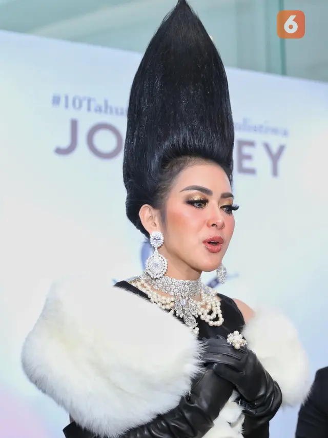 [Bintang] Syahrini