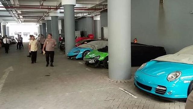 Diduga Bodong Belasan Supercar Dikandangkan Otomotif Liputan6 Com