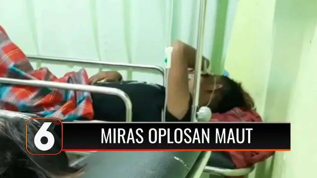 Empat remaja di Tasikmalaya, Jawa Barat tewas dalam 2 hari terakhir, usai meminum obat batuk sebanyak 10 tablet, serta menenggak minuman keras oplosan, tiga korban remaja lainnya masih dirawat di rumah sakit, satu di antaranya kritis dan harus menjal...