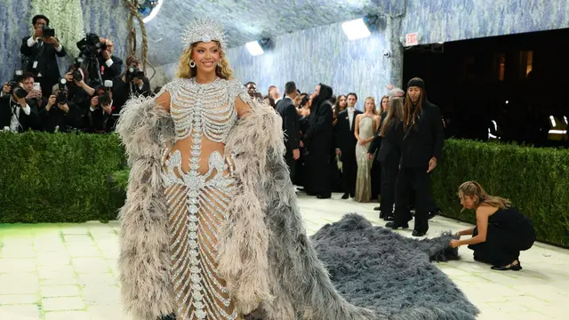 Beyonce tampil di Met gala 2026. [Photo by ANGELA WEISS / AFP]