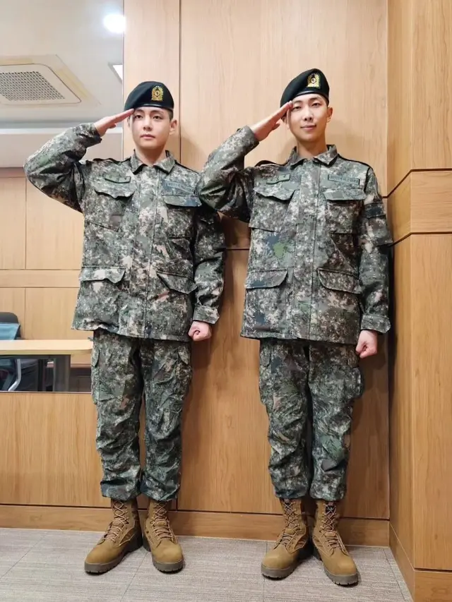 V dan RM BTS