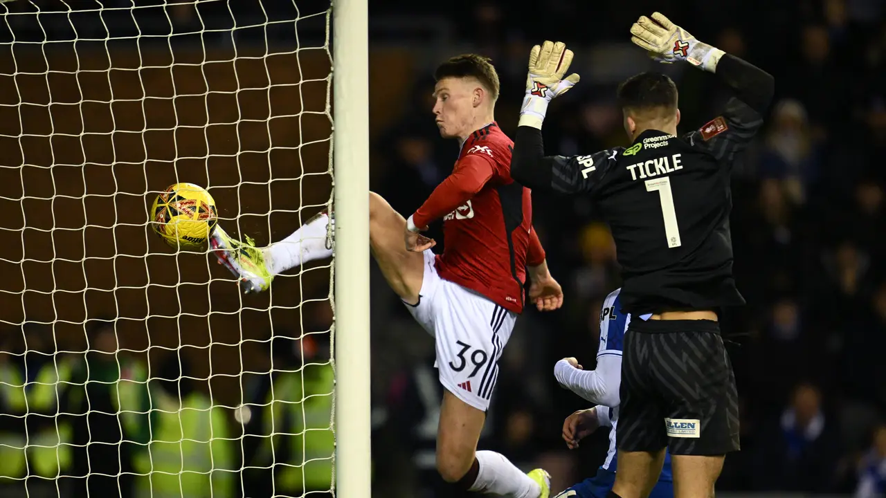 Wigan Vs MU