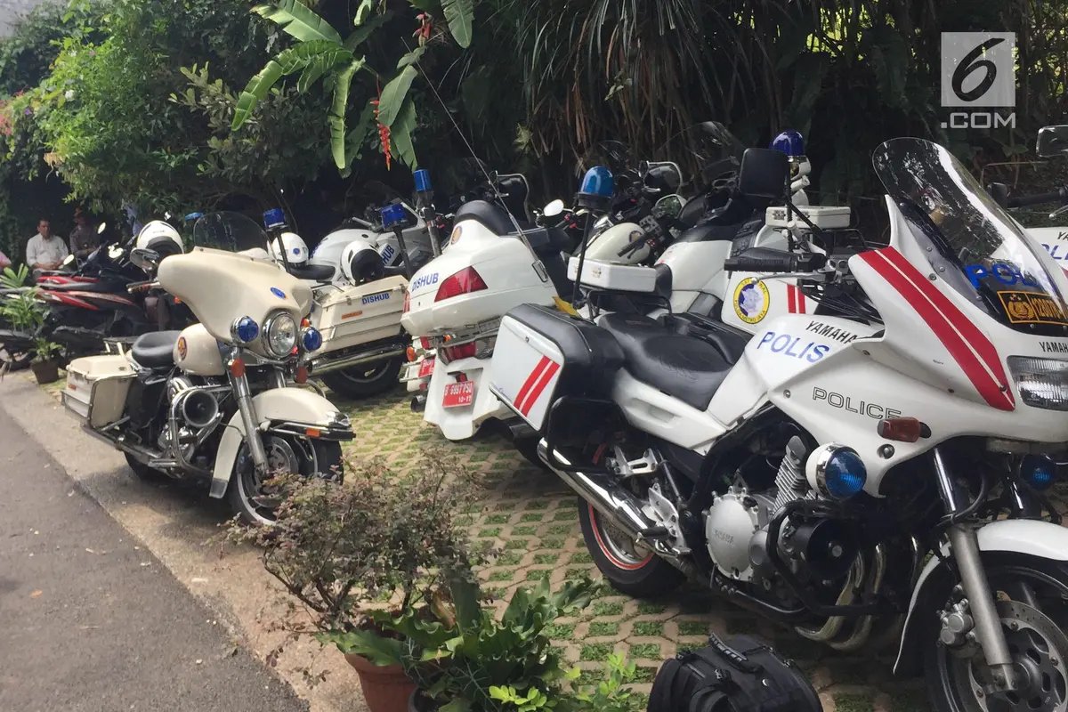 Ilustrasi Motor Gede Patroli Polisi