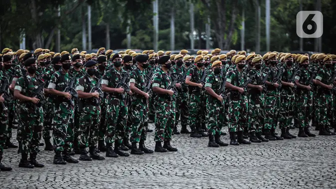 TNI Pemimpin Kepercayaan Publik Lemahnya Pemimpin Lain