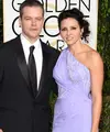 Hadir di ajang bergengsi Golden Globe Awards 2016, Matt Damon didampingi istri tercinta, Luciana Barroso yang tampil cantik dalam balutan gaun yang terinspirasi oleh Princess Elsa di film animasi ‘Frozen’. (AFP/Bintang.com - via dailymail.co.uk)