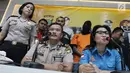 Kasat Narkoba, Kompol Vivick Tjangkung saat jumpa pers terkait kepemilikan psikotropika oleh Aktor Tora Sudiro di Mapolres Jakarta Selatan, Jumat (04/08). Polisi menyita barang bukti obat dumolid sebanyak 30 butir. (Liputan6.com/Herman Zakharia)