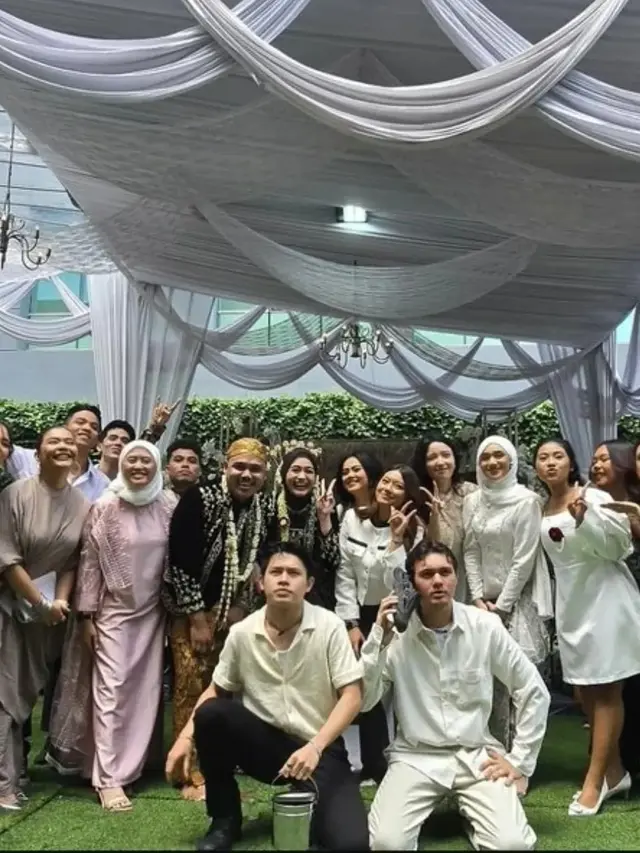 Dimansyah Laitupa dan Salma Salsabil Menikah