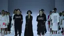 Setelah berhasil mengumpulkan puluhan juta views dengan hashtag challenge #inigayamodelJFW, di tahun ini, TikTok juga menghadirkan show tersendiri di panggung JFW 2022. Foto: Document/JFW.