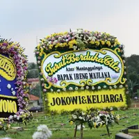 Foto pemakaman Ireng Maulana (Adrian Putra/bintang.com)