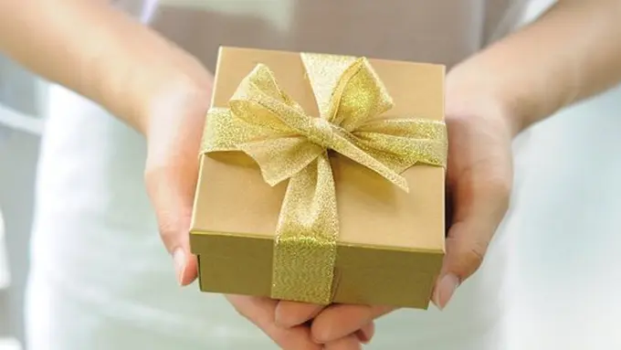 Kado untuk orang tersayang/copyright Pixabay.com