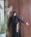 Artis populer tahun 1990-an hingga 2000-an, Jihan Fahira sudah lama tak terlihat di layar kaca. Setelah menikah dengan Primus Yustisio, bintang sinetron tersanjung itu perlahan mengurangi kegiatannya di dunia entertainment. [Instagram/jihanfahirareal]