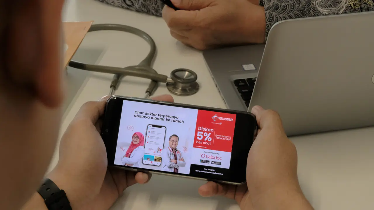 Telkomsel berkolaborasi dengan Halodoc