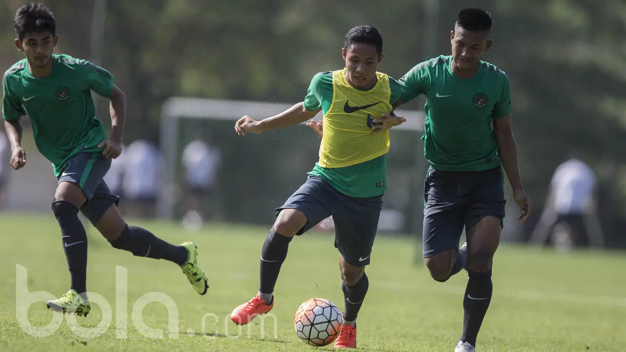 Evan Dimas