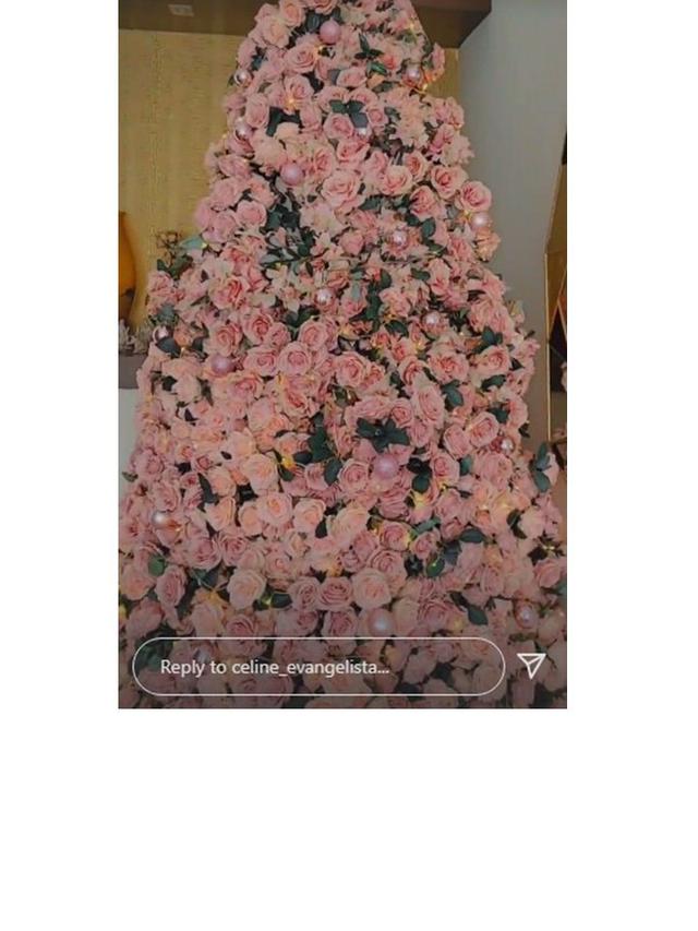 Momen 10 Artis Rayakan Natal Dengan Keluarga Penuh Kehangatan Hot Liputan6 Com