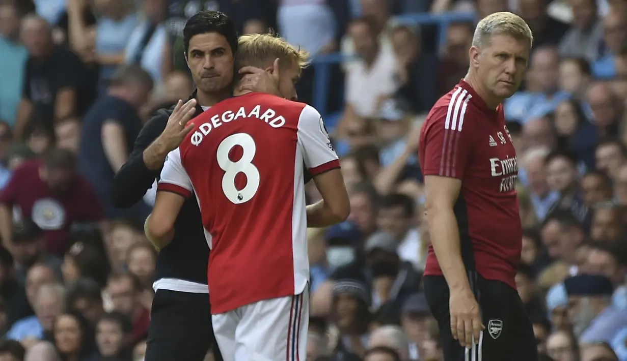 Arsenal di bawah kendali Mikel Arteta menelan tiga kekalahan beruntun di awal musim Premier League 2021/2022. Kini, kinerja Arteta benar-benar mendapat sorotan. (Foto: AP/Rui Vieira)