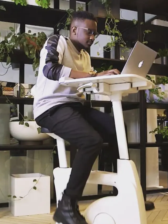 [Bintang] Barang Unik