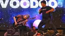Grup band Voodoo saat tampil pada hari kedua festival musik All You Can Hear Gigs di Asthana Kemang, Jakarta Selatan, Rabu (6/11/2024). (Liputan6.com/Angga Yuniar)
