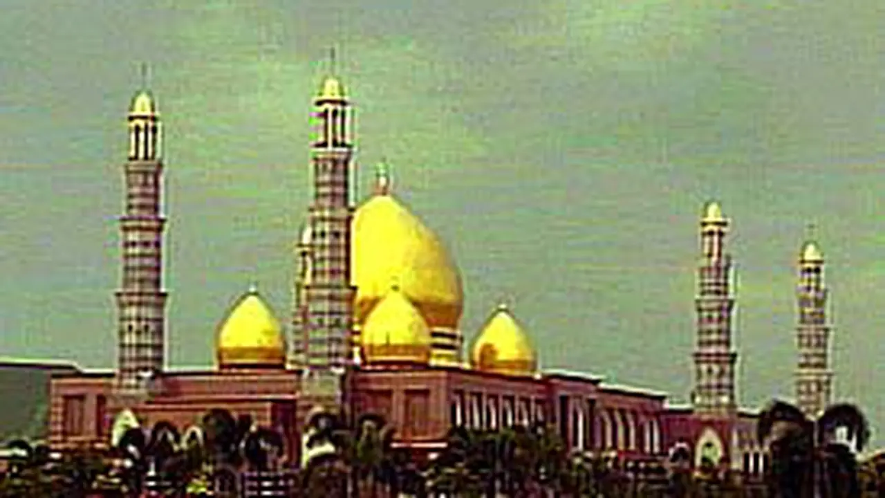 010407cmasjid.jpg