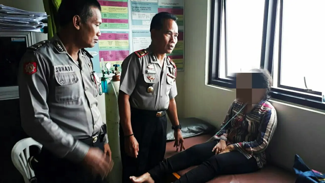 Guru Tergulung Ombak