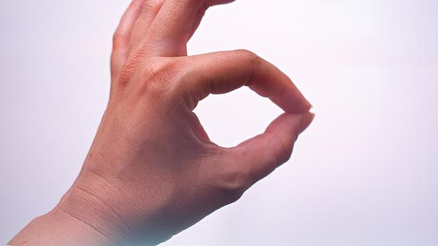 Ilustrasi Bahasa Isyarat