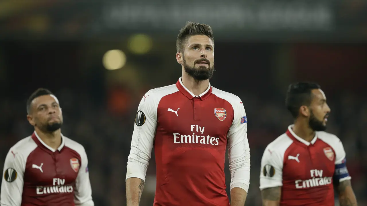 FOTO: Crvena Zvezda Berhasil Tahan Imbang Arsenal