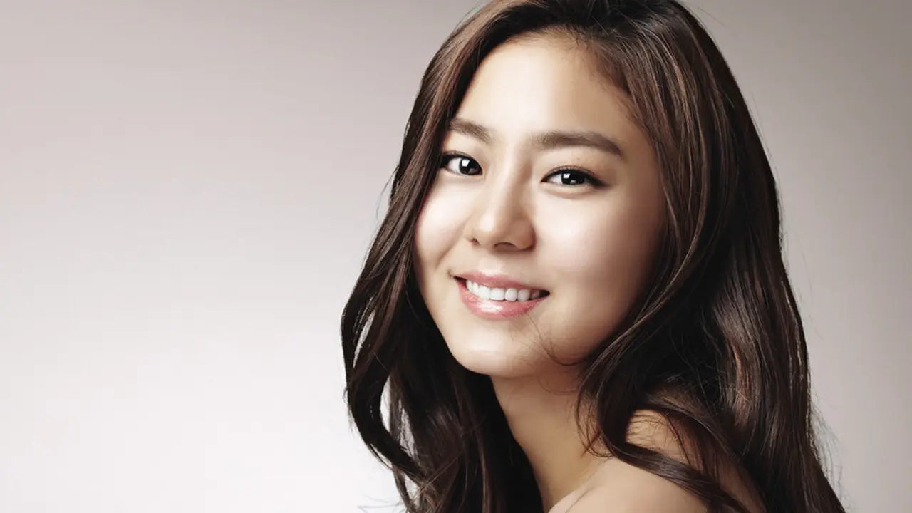 UEE Jatuh Hati dengan Akting