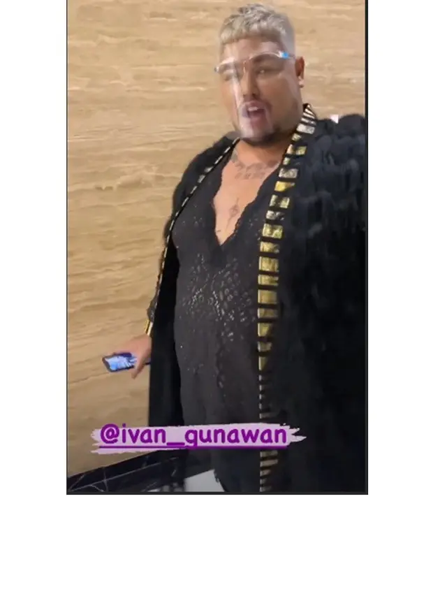 6 Potret Terbaru Ivan Gunawan dengan Rambut Pirang, Curi Perhatian