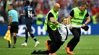 Sukses Bikin Gagal Fokus, Ini Alasan Pussy Riot Menyusup ke Final Piala Dunia 2018