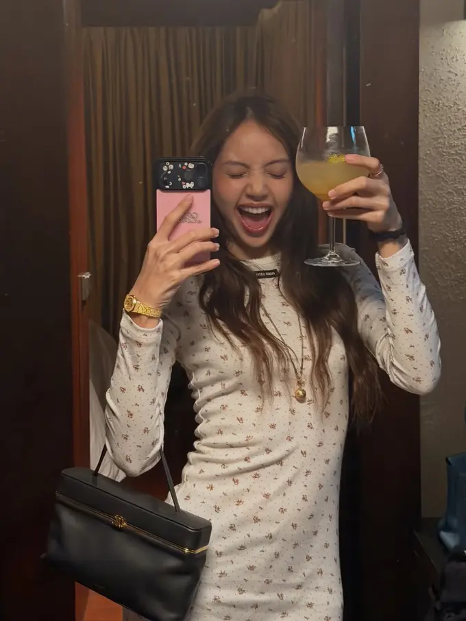 Stylish Rayakan Ultah ke-29 di Bali, Jam Tangan Rare Piece Nyaris Rp700 Juta Lisa BLACKPINK Jadi Perhatian