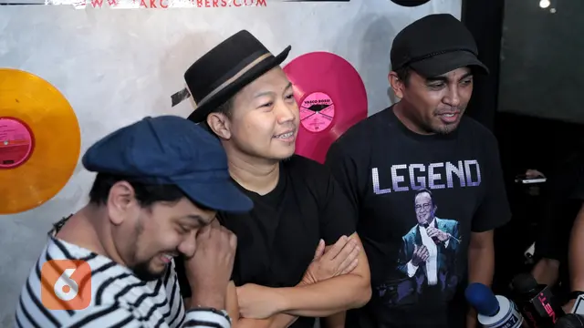[Bintang] Trio Lestari
