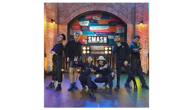 SMASH comeback dengan formasi anggota yang berbeda, yaitu hanya ada Bisma, Rafael, Dicky, Reza dan Ilham.