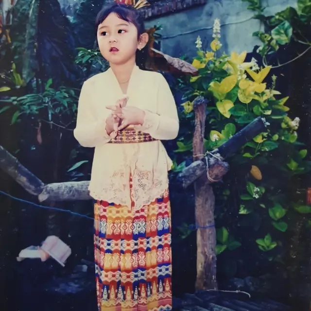 6 Potret Masa Kecil Ayu Saraswati, Baru Dilamar Arsyah Rasyid Eks Maudy Ayunda
