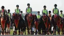 Polisi lalu lintas mengikuti apel operasi ketupat 2019 di lapangan Silang Monas, Jakarta, Selasa (28/5/2019). Objek pengamanan dalam Operasi Ketupat Tahun 2019 juga dilakukan di  3.097 pusat perbelanjaan, 77.217 masjid, dan 3.530 objek wisata. (merdeka.com/Imam Buhori)