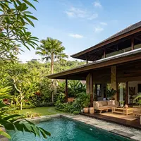 Desain Rumah Tropis dengan Teritisan Lebar (AI Generated)